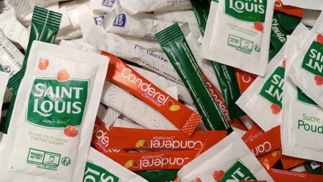 Sticks et bûchettes de sucre vendus à l'unité pour particuliers