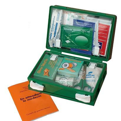 Trousse secours minisan 2 a 4 personnes pvs